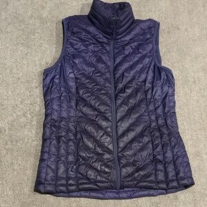 32 Degrees Heat women's lightweight packable puffer vest M